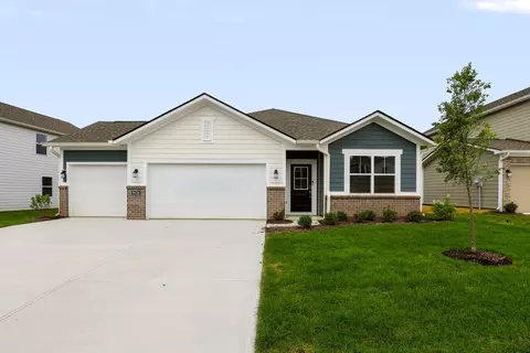 9028 Noble Heights Ln, Camby, IN 46113