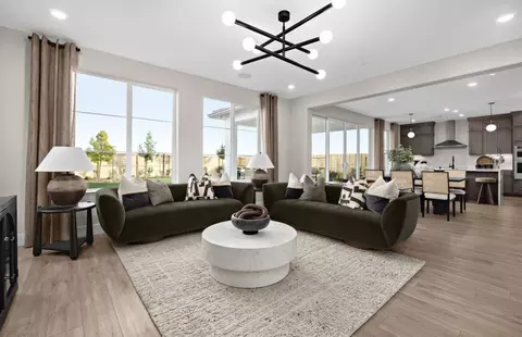 Living - 2079 Warp Ave, Roseville, CA 95747 photo 4 of 4