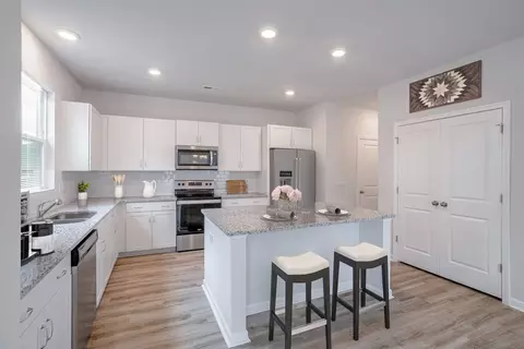 Kitchen - 502 Midsummer St, Aberdeen, NC 28315 photo 1 of 3