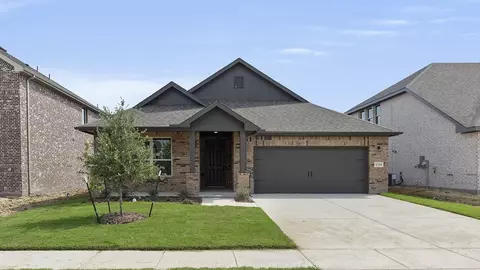 1331 Burgess St, Royse City, TX 75189