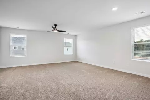 Bedroom - 303 Hudson Ct, Jackson, GA 30233 photo 2 of 4