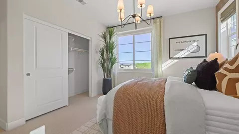 Bedroom - 26665 Eclipse Way, Valencia, CA 91381 photo 4 of 6