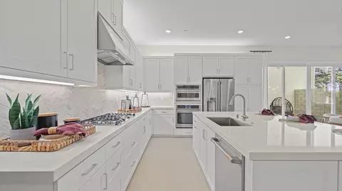 Kitchen - 26665 Eclipse Way, Valencia, CA 91381 photo 2 of 5