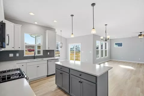 Kitchen - 106 Ruby Rd, Pataskala, OH 43062 photo 2 of 4