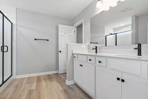 Bath - 106 Ruby Rd, Pataskala, OH 43062 photo 1 of 1