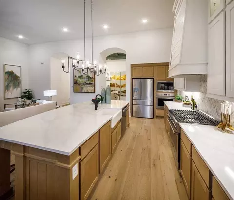 Kitchen - 1811 Kyle Ct, Prosper, TX 75078 photo 5 of 6