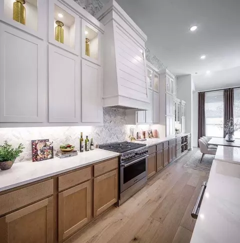 Kitchen - 1811 Kyle Ct, Prosper, TX 75078 photo 4 of 6