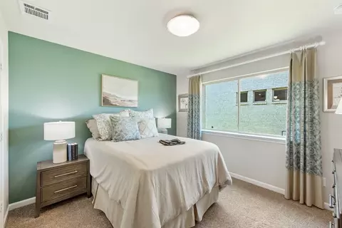 Bedroom - 112 Sweetwater Dr, Commerce, TX 75428 photo 2 of 11