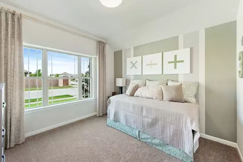 Bedroom - 112 Sweetwater Dr, Commerce, TX 75428 photo 1 of 11