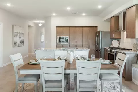 Dining - 112 Sweetwater Dr, Commerce, TX 75428 photo 3 of 6