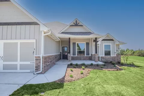 Exterior - 2800 Heather Hvn, Moore, OK 73160 photo 21 of 40