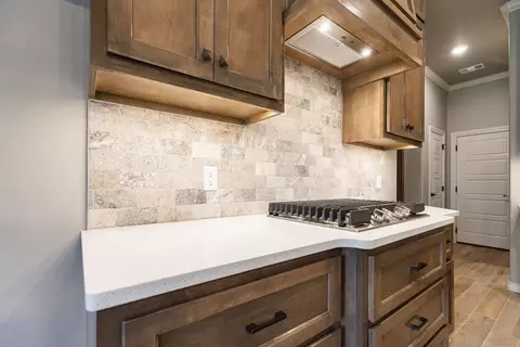 Kitchen - 2800 Heather Hvn, Moore, OK 73160 photo 3 of 15