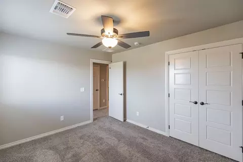 Bedroom - 2800 Heather Hvn, Moore, OK 73160 photo 2 of 17