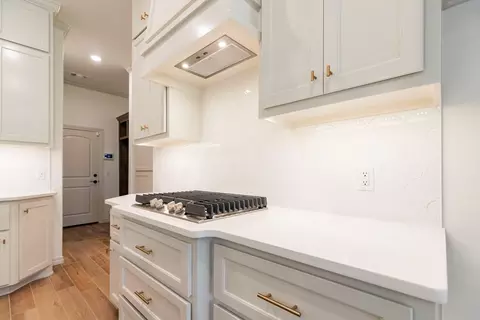 Kitchen - 2800 Heather Hvn, Moore, OK 73160 photo 8 of 15