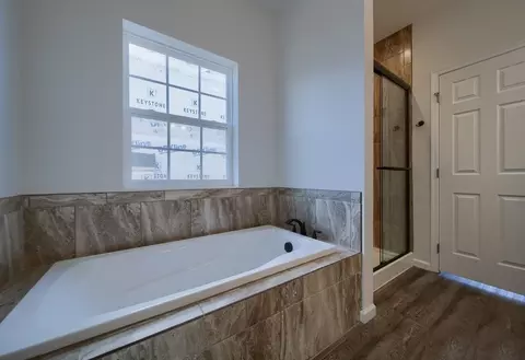 Bath - 1650 Yankeeland Ave, Frederick, MD 21702 photo 32 of 56