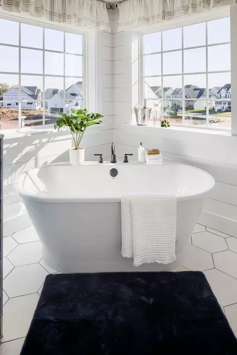 Bath - 1650 Yankeeland Ave, Frederick, MD 21702 photo 49 of 56