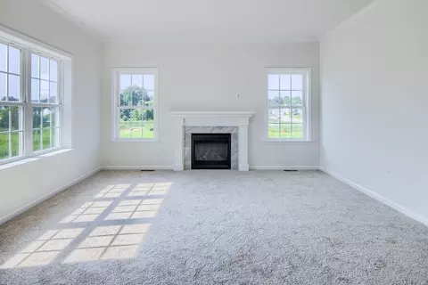 Living - 1650 Yankeeland Ave, Frederick, MD 21702 photo 12 of 38