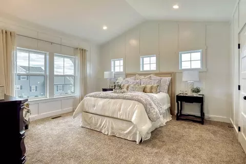 Bedroom - 1650 Yankeeland Ave, Frederick, MD 21702 photo 1 of 27