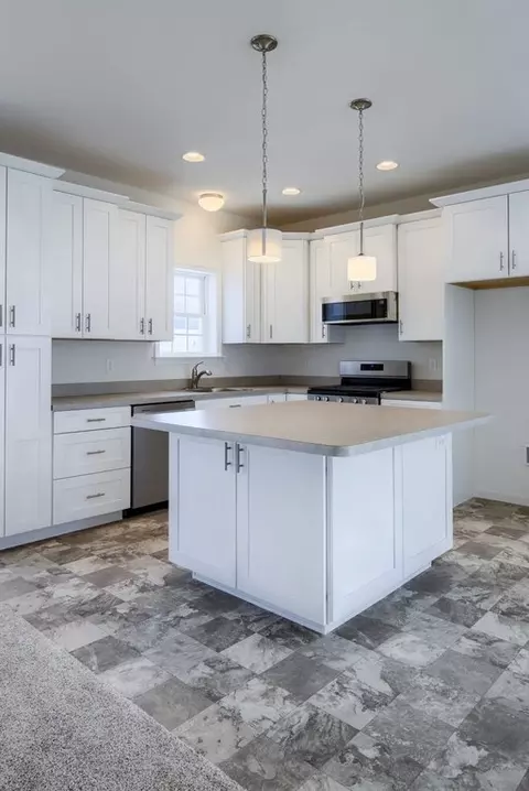 Kitchen - 1650 Yankeeland Ave, Frederick, MD 21702 photo 18 of 58