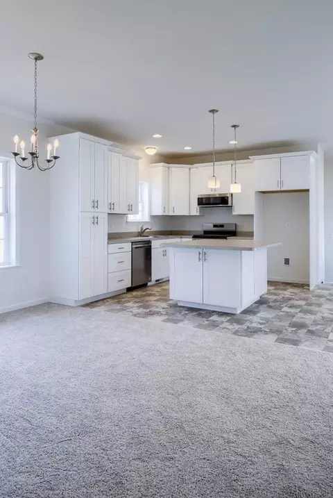 Kitchen - 1650 Yankeeland Ave, Frederick, MD 21702 photo 11 of 58