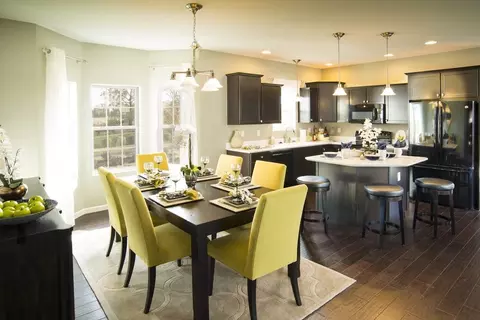 Dining - 1650 Yankeeland Ave, Frederick, MD 21702 photo 6 of 17
