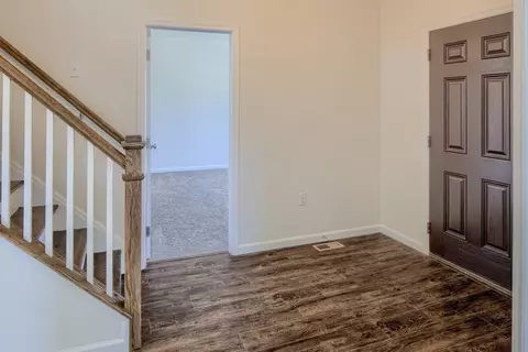 Entry Way - 1650 Yankeeland Ave, Frederick, MD 21702 photo 5 of 23