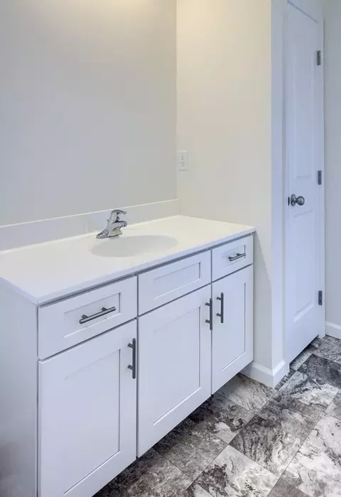 Bath - 1650 Yankeeland Ave, Frederick, MD 21702 photo 39 of 56