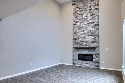 Living - 1650 Yankeeland Ave, Frederick, MD 21702 photo 8 of 38