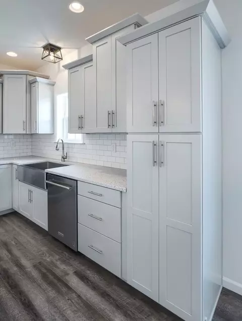Kitchen - 1650 Yankeeland Ave, Frederick, MD 21702 photo 6 of 58