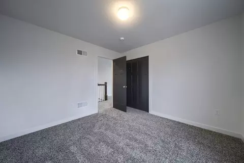 Bedroom - 1650 Yankeeland Ave, Frederick, MD 21702 photo 15 of 27