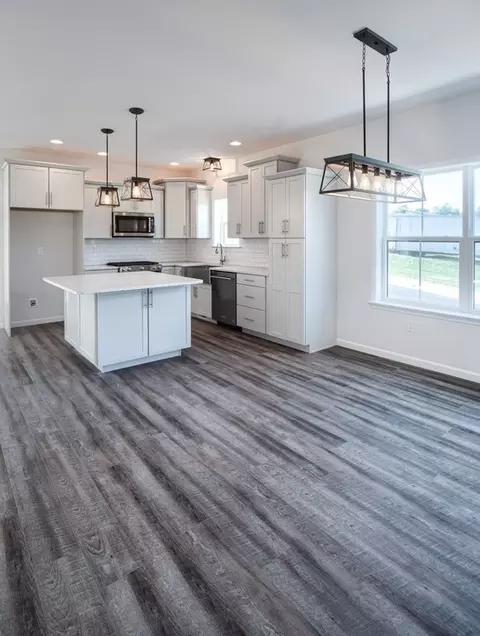 Kitchen - 1650 Yankeeland Ave, Frederick, MD 21702 photo 3 of 58