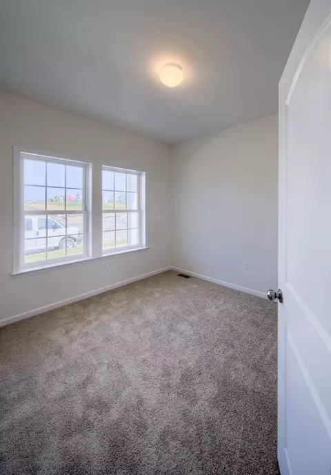 Bedroom - 1650 Yankeeland Ave, Frederick, MD 21702 photo 6 of 27