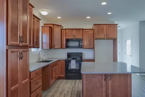 Kitchen - 1650 Yankeeland Ave, Frederick, MD 21702 photo 35 of 58