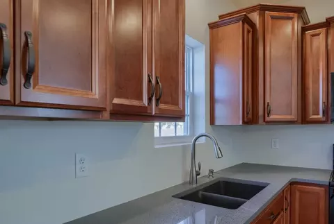 Kitchen - 1650 Yankeeland Ave, Frederick, MD 21702 photo 31 of 58
