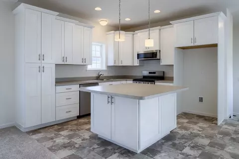 Kitchen - 1650 Yankeeland Ave, Frederick, MD 21702 photo 19 of 58