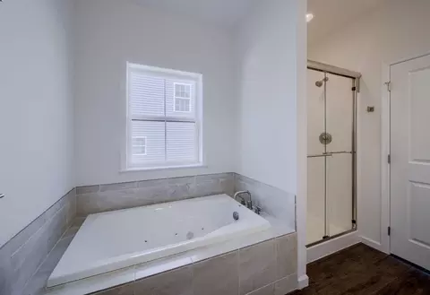 Bath - 1650 Yankeeland Ave, Frederick, MD 21702 photo 20 of 56