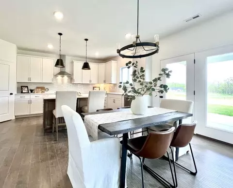 Dining - Brockton Dr, Columbia, MO 65201 photo 1 of 4