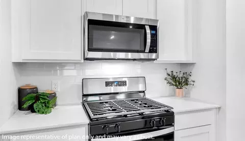 Kitchen - 3010 Rosalee Ln, Centerton, AR 72736 photo 1 of 3