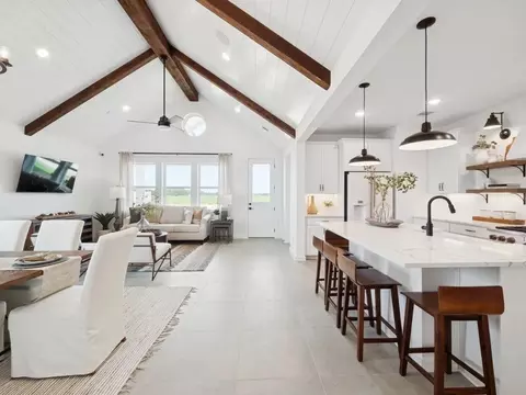 Entry Way - 201 Eldridge Dr, Sealy, TX 77474 photo 1 of 1