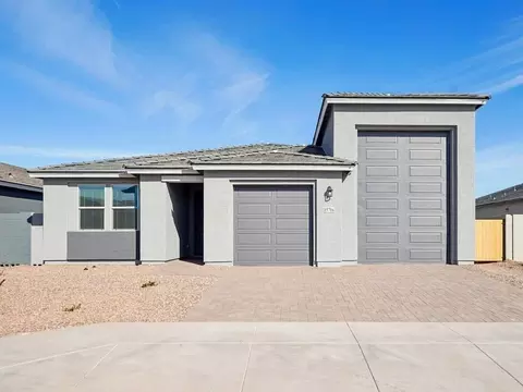 2475 E Homesteaders Rd, San Tan Valley, AZ 85140
