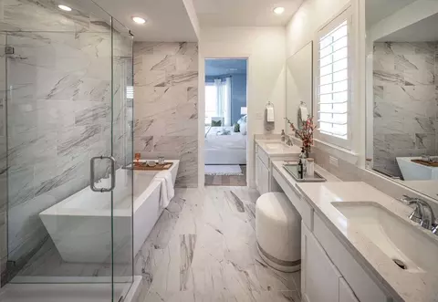 Bath - 11433 Wulstone Rd, Haslet, TX 76052 photo 2 of 3