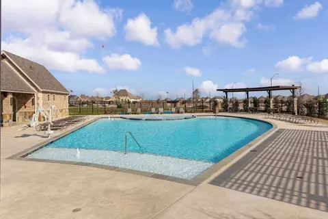 Exterior - 11433 Wulstone Rd, Haslet, TX 76052 photo 9 of 10