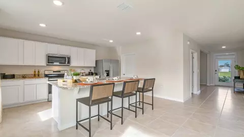 Entry Way - 3928 Magenta Pl, Saint Cloud, FL 34772 photo 2 of 4