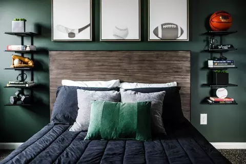 Bedroom - 940 S High Point Rd, Madison, WI 53719 photo 1 of 10