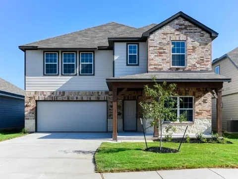 101 Yale St, Seguin, TX 78155