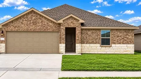 9530 Swedish Oak Dr, Corpus Christi, TX 78410