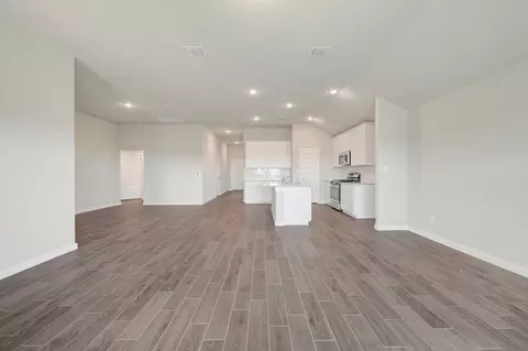 Living - 12717 Setting Peak Ln, Buda, TX 78610 photo 6 of 10