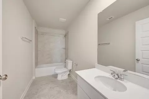 Bath - 12717 Setting Peak Ln, Buda, TX 78610 photo 1 of 2