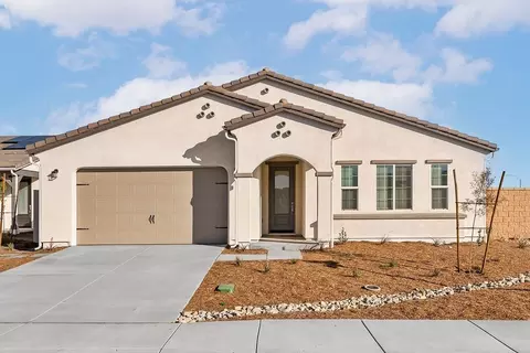 766 Highlands Dr, San Jacinto, CA 92583