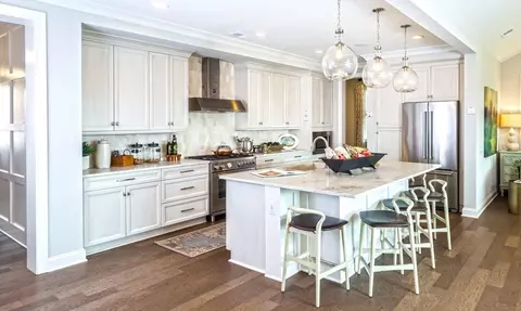 Kitchen - 1002 Kingbird Ln, Clover, SC 29710 photo 8 of 11
